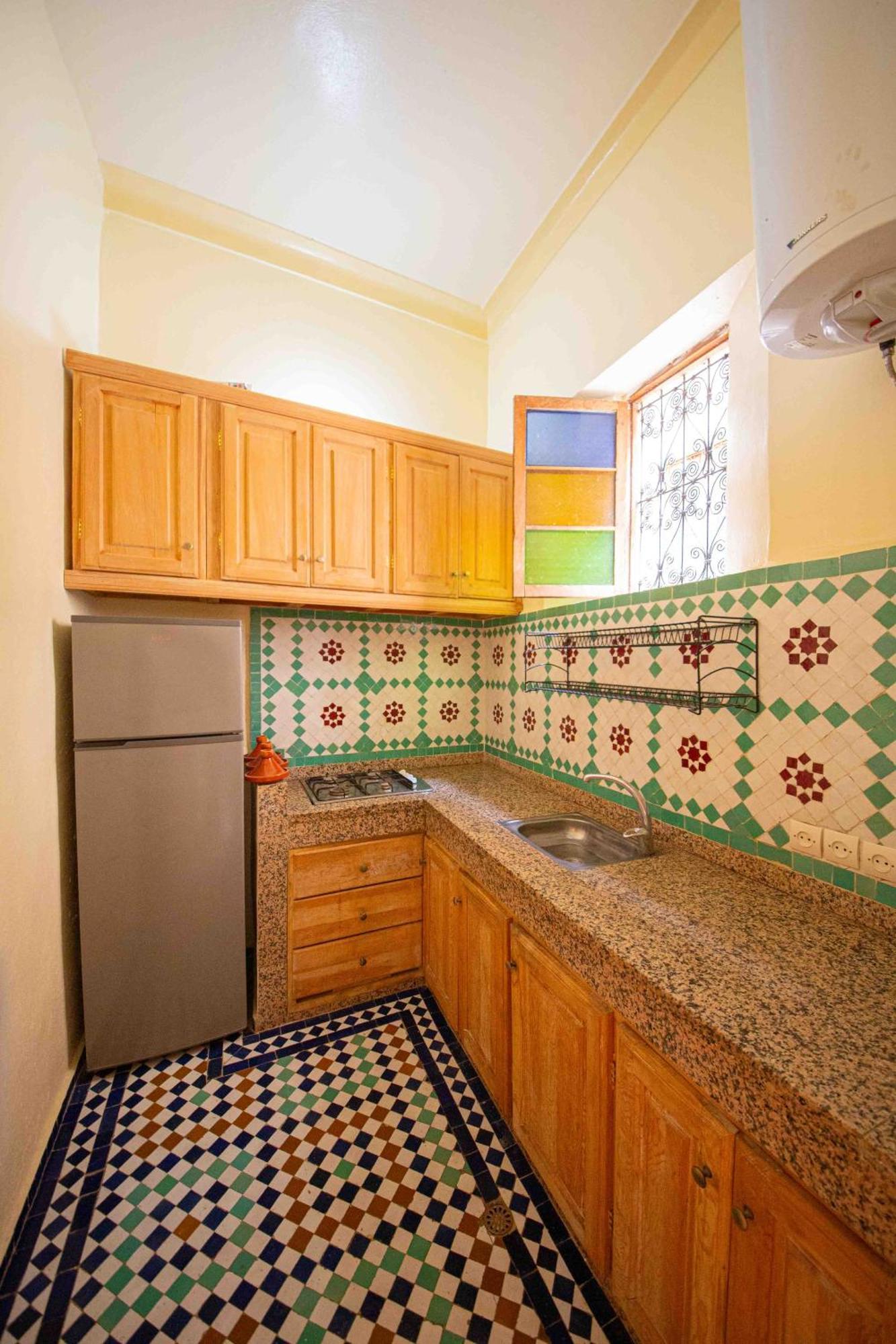 Dar Houda Hostel Fez Exterior photo