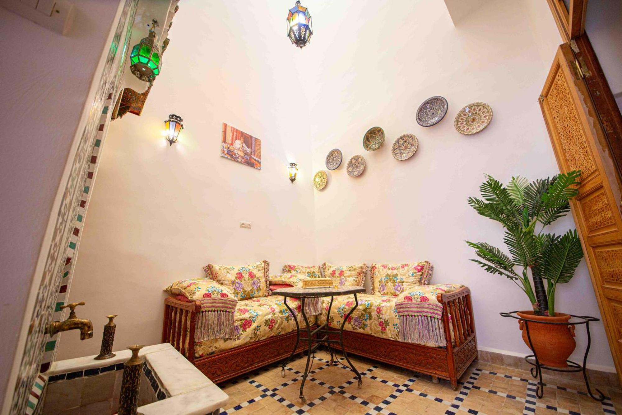 Dar Houda Hostel Fez Exterior photo