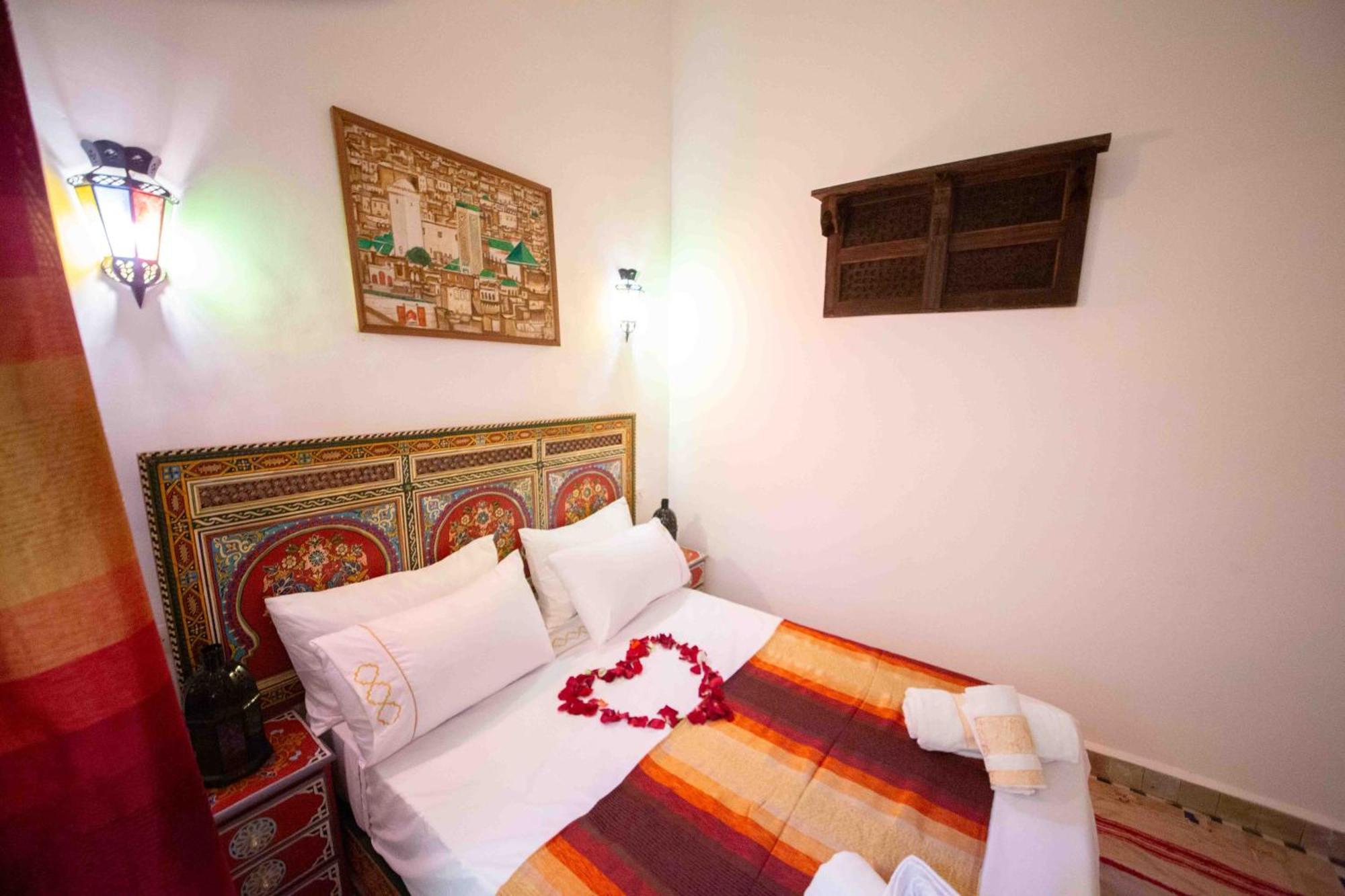 Dar Houda Hostel Fez Exterior photo