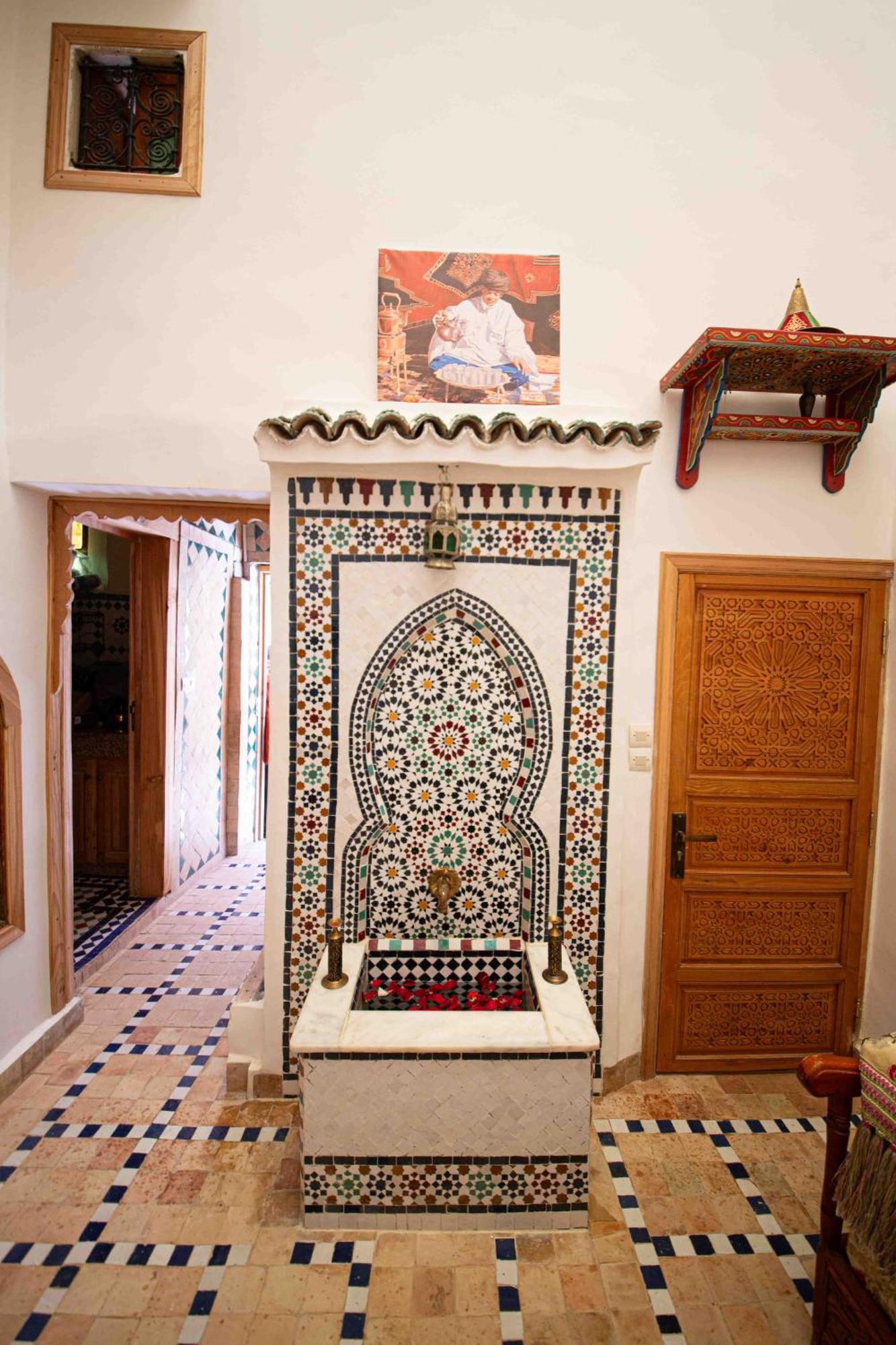 Dar Houda Hostel Fez Exterior photo